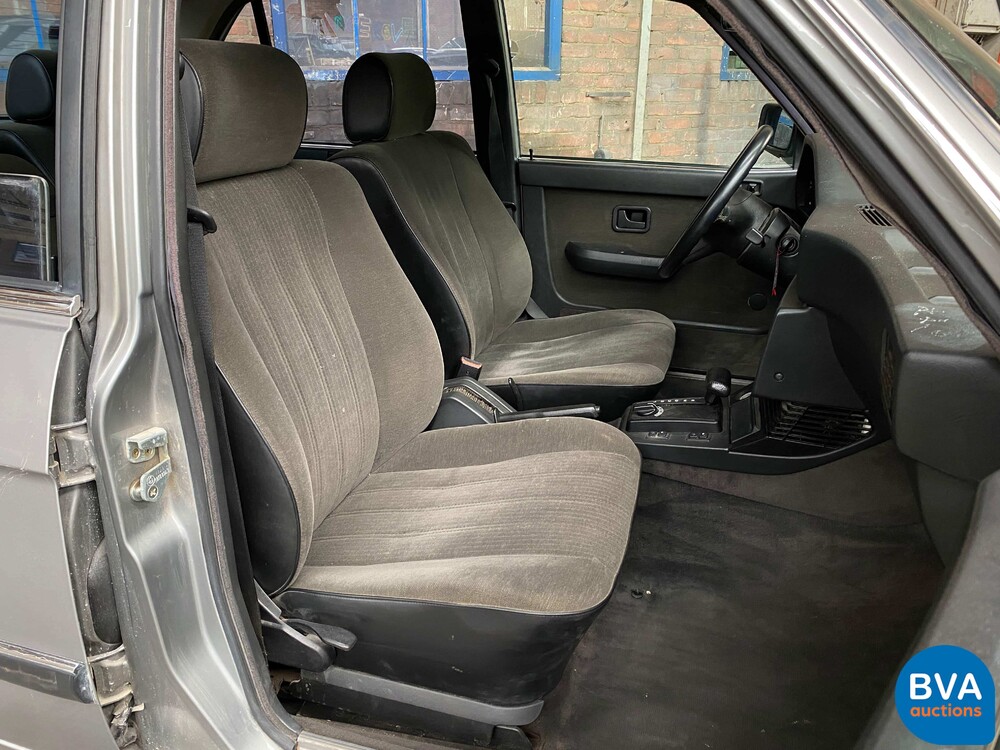 BMW 528 E28 Automatik 184 PS 5er 1987.