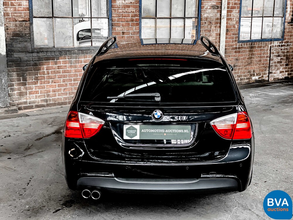 BMW 325i 3.0 Touring 218 PS 2008, H-590-LB.
