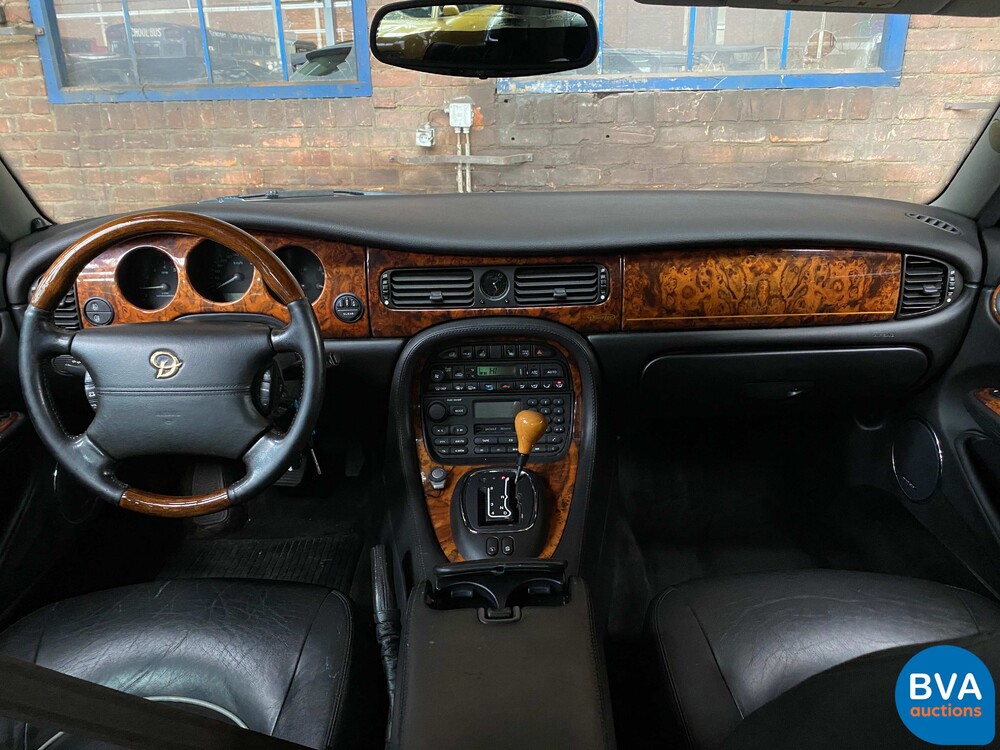 Daimler Super V8 363 PS 1998, 36-HL-BF.