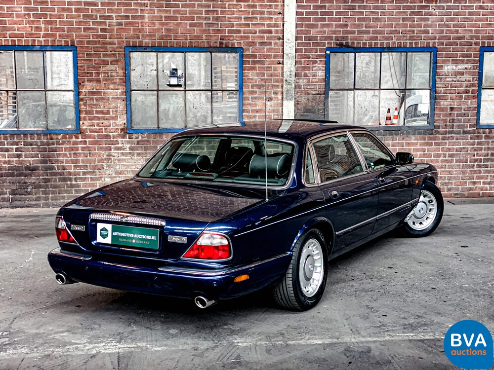 Daimler Super V8 363 PS 1998, 36-HL-BF.