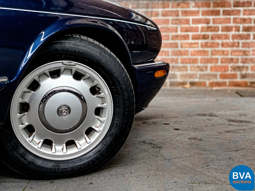 Daimler Super V8 363 PS 1998, 36-HL-BF.