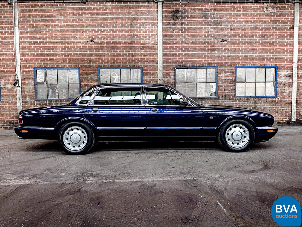 Daimler Super V8 363 PS 1998, 36-HL-BF.