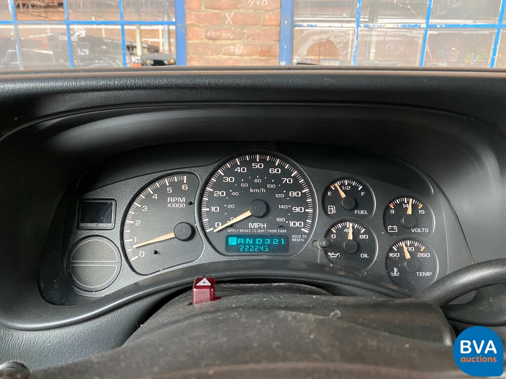 Chevrolet USA Lawine 1500 5.3 4WD Doppelkabine 273 PS 2001, 93-VBN-4.