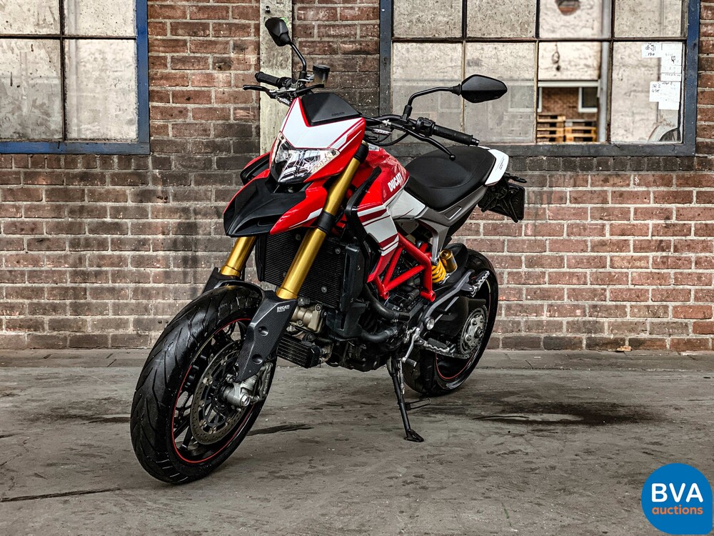 Ducati Hypermotard 939SP.