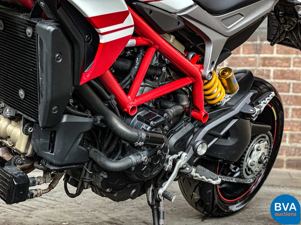Ducati Hypermotard 939SP.