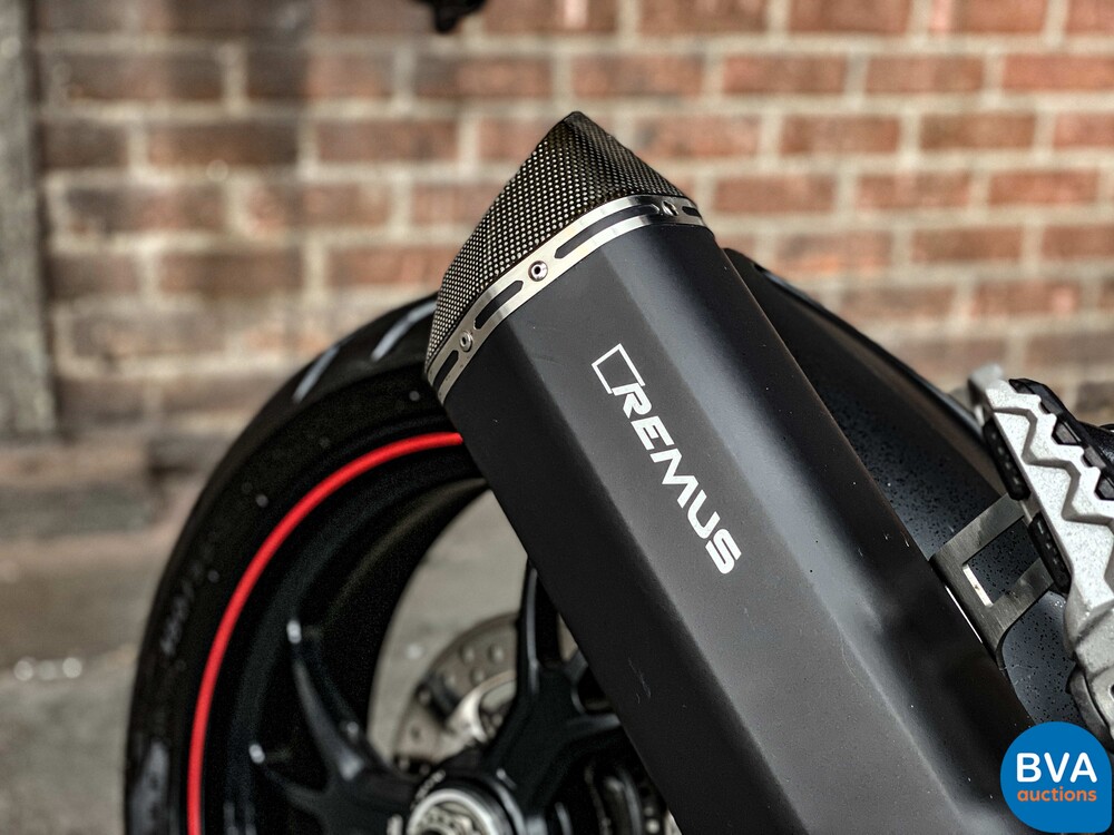 Ducati Hypermotard 939SP.