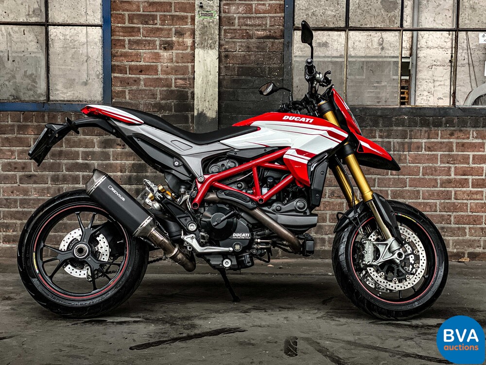 Ducati Hypermotard 939SP.