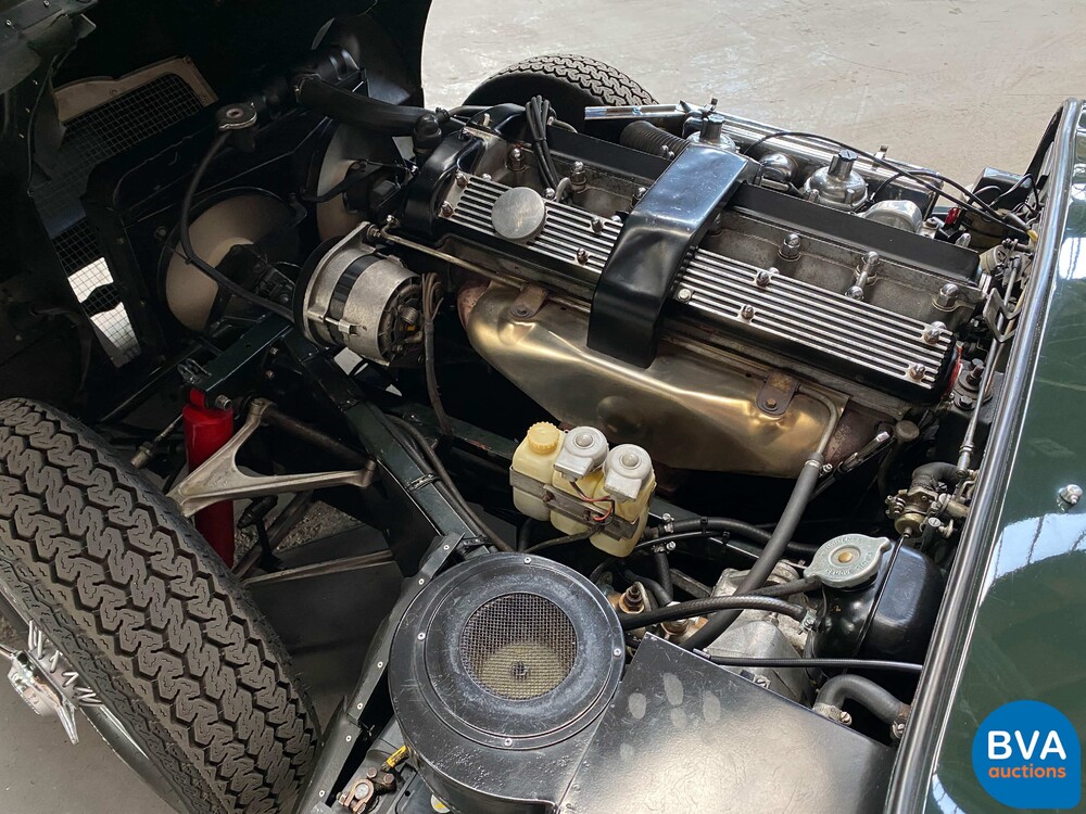 Jaguar E-Typ 4.2 Series II Fixed Head Coupe 265 PS 1976, -Org NL- 94-FL-58.