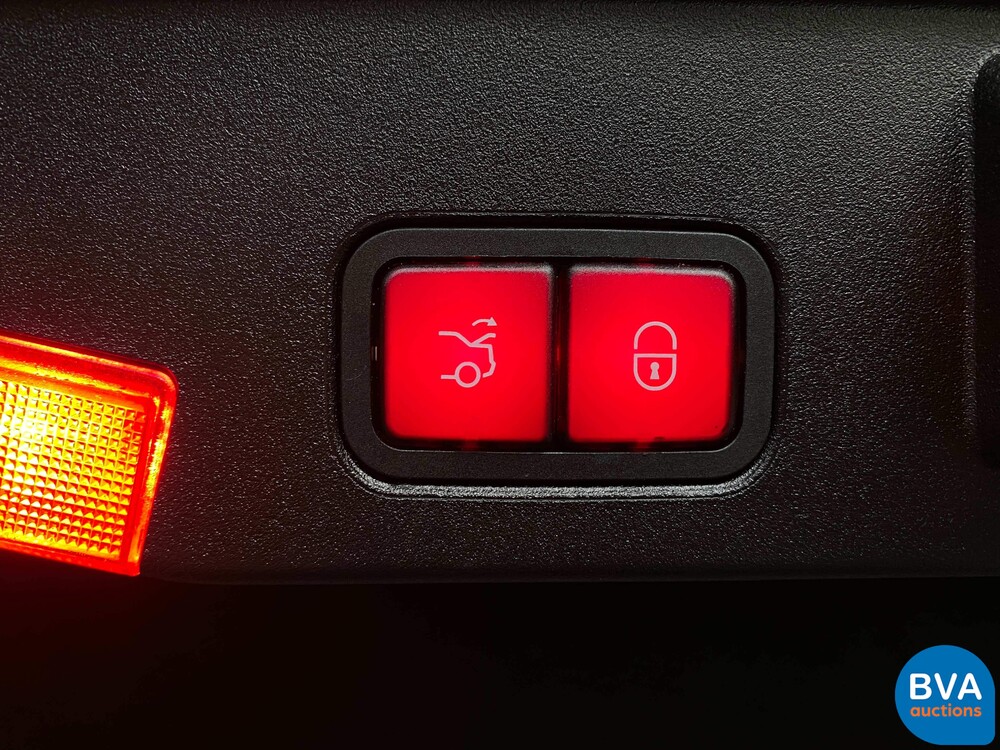 Mercedes-Benz SL63 AMG Roadster 585 PS 5.5 V8 2017, NL-Zulassung.