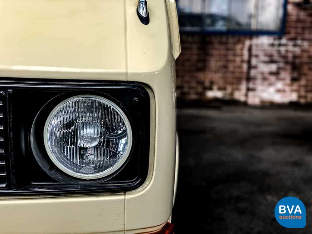 Volkswagen T3 Westfalia Camper Transporter 1982, J-680-JT.