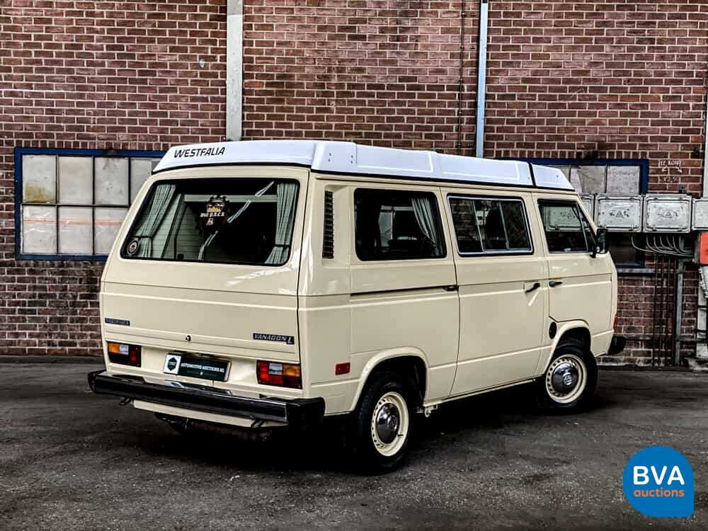 Volkswagen T3 Westfalia Camper Transporter 1982, J-680-JT.