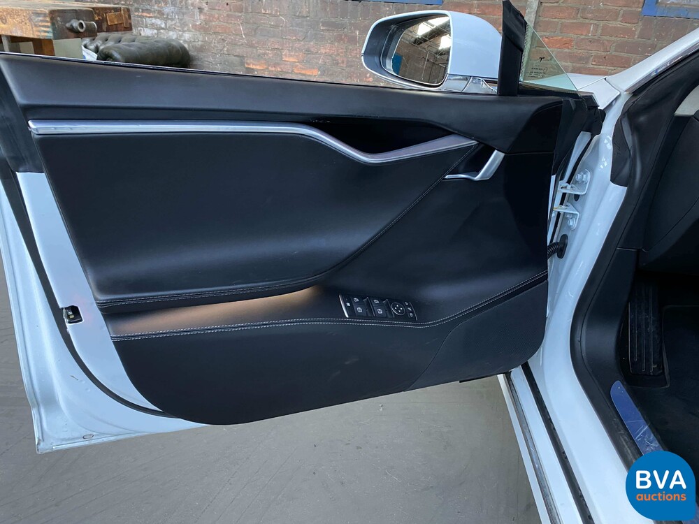 Tesla Model S 75 Base 320pk 2016 -Original NL-, KH-034-K.