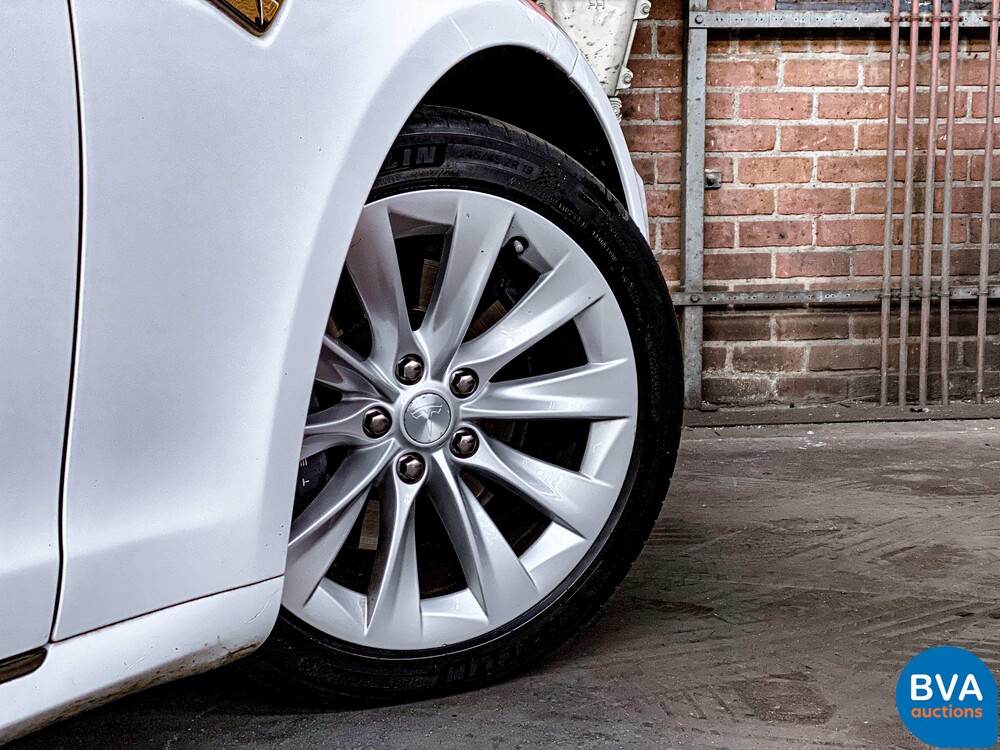 Tesla Model S 75 Base 320pk 2016 -Original NL-, KH-034-K.