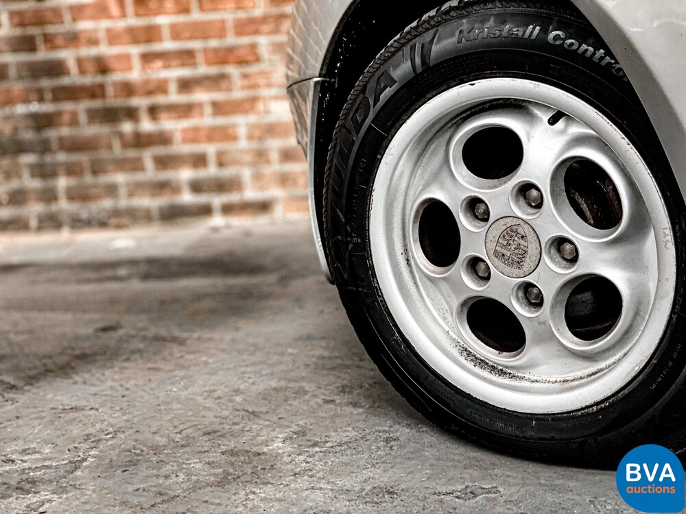 Porsche 944 Coupe Typ 2 1985.