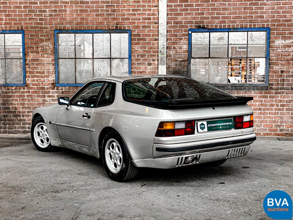 Porsche 944 Coupe Typ 2 1985.