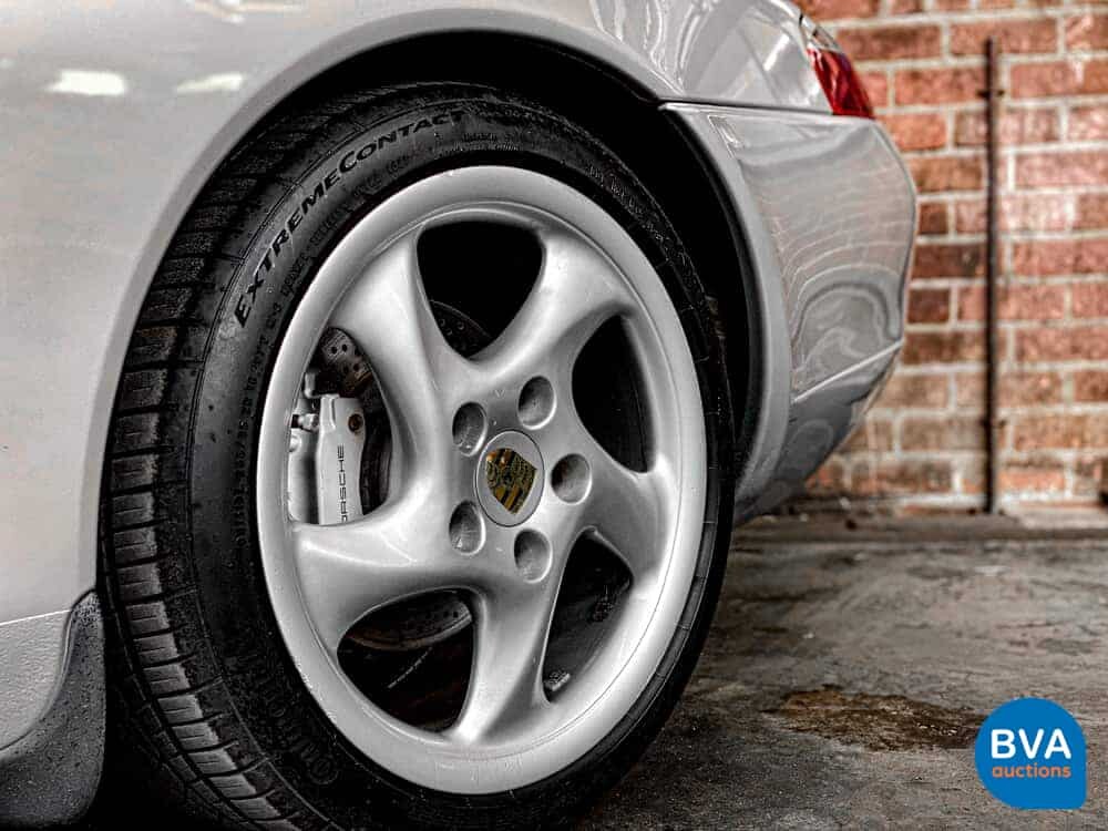 Porsche 911 Carrera 4 996 3.4 300 PS 2000 YOUNGTIMER.