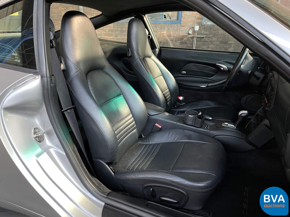 Porsche 911 Carrera 4 996 3.4 300 PS 2000 YOUNGTIMER.