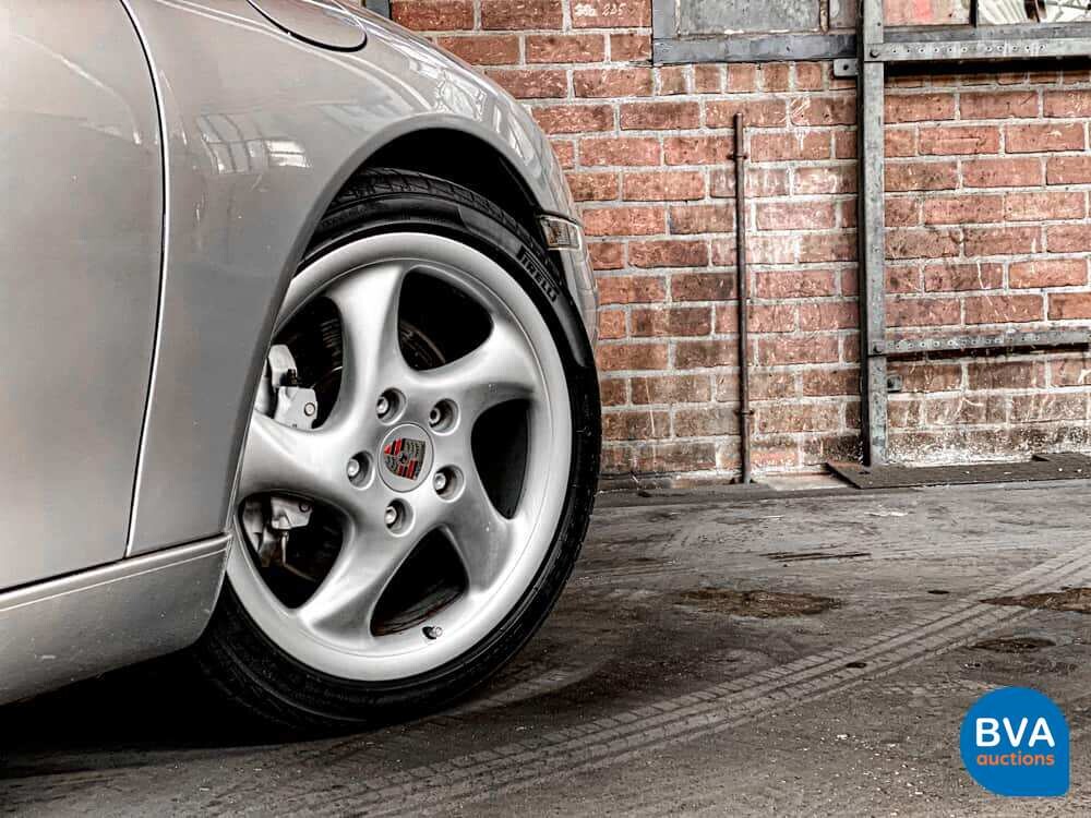 Porsche 911 Carrera 4 996 3.4 300 PS 2000 YOUNGTIMER.