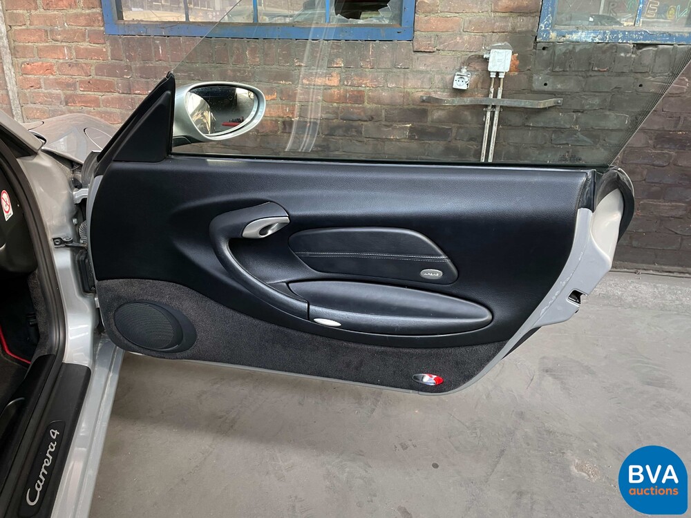 Porsche 911 Carrera 4 996 3.4 300 PS 2000 YOUNGTIMER.