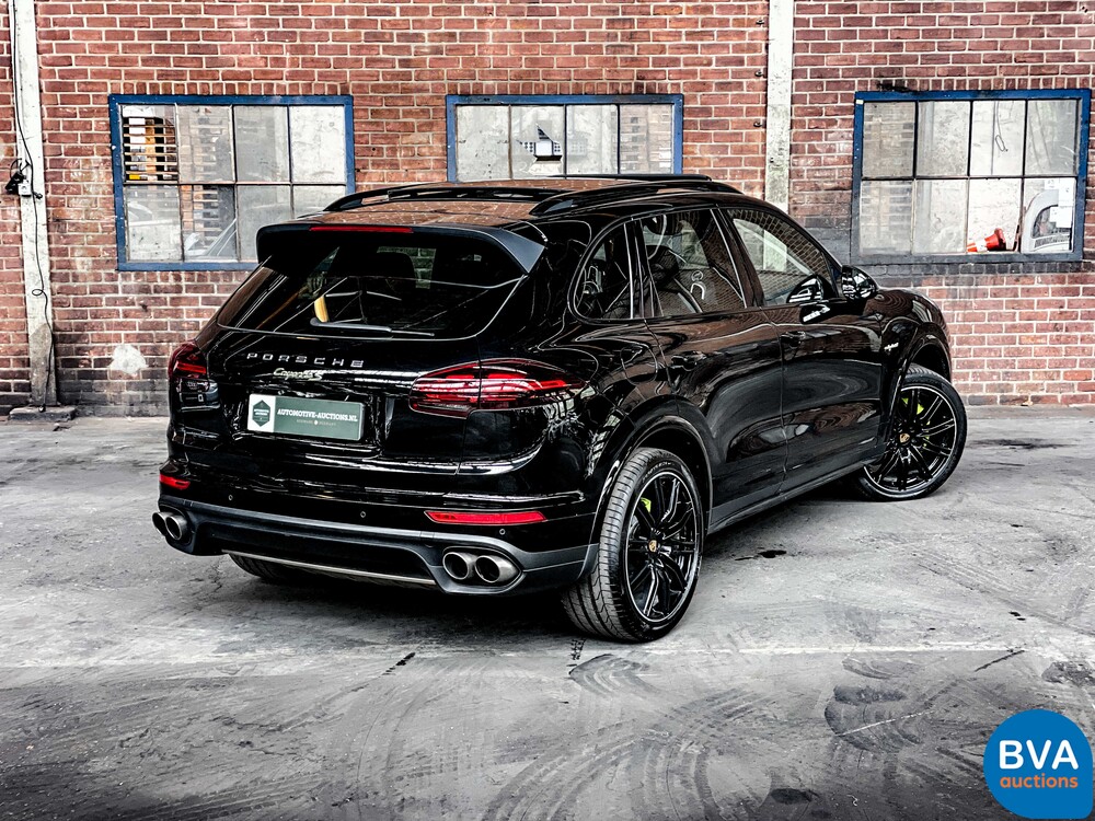 Porsche Cayenne 3.0 S E-Hybrid Sportchrono 462pk Plug-In Hybrid 2015 -Original NL-, 6-ZGG-67.
