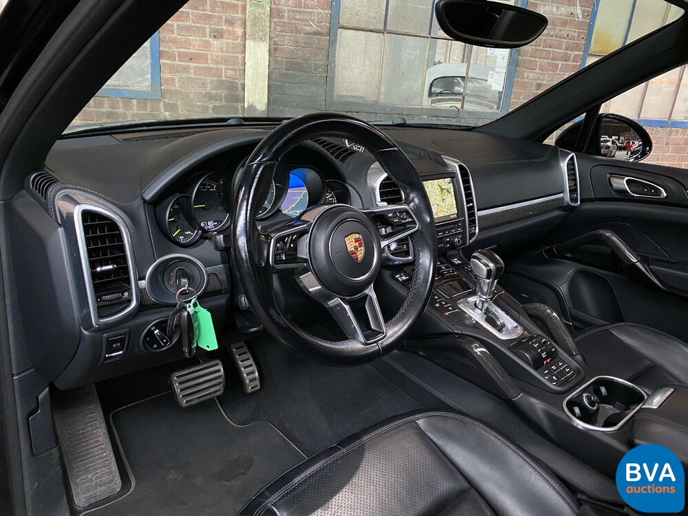 Porsche Cayenne 3.0 S E-Hybrid Sportchrono 462pk Plug-In Hybrid 2015 -Original NL-, 6-ZGG-67.