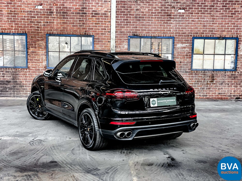 Porsche Cayenne 3.0 S E-Hybrid Sportchrono 462pk Plug-In Hybrid 2015 -Original NL-, 6-ZGG-67.