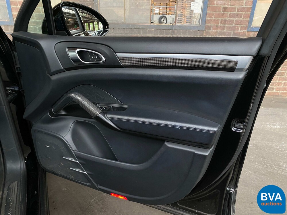 Porsche Cayenne 3.0 S E-Hybrid Sportchrono 462pk Plug-In Hybrid 2015 -Original NL-, 6-ZGG-67.