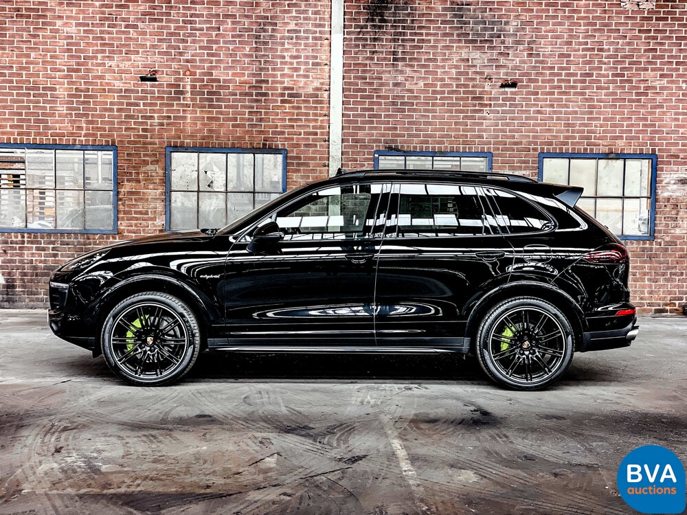 Porsche Cayenne 3.0 S E-Hybrid Sportchrono 462pk Plug-In Hybrid 2015 -Original NL-, 6-ZGG-67.