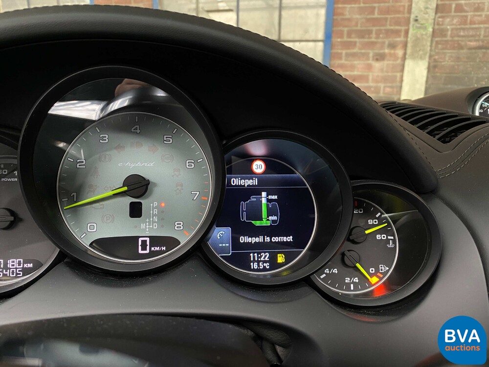 Porsche Cayenne 3.0 S E-Hybrid Sportchrono 462pk Plug-In Hybrid 2015 -Original NL-, 6-ZGG-67.