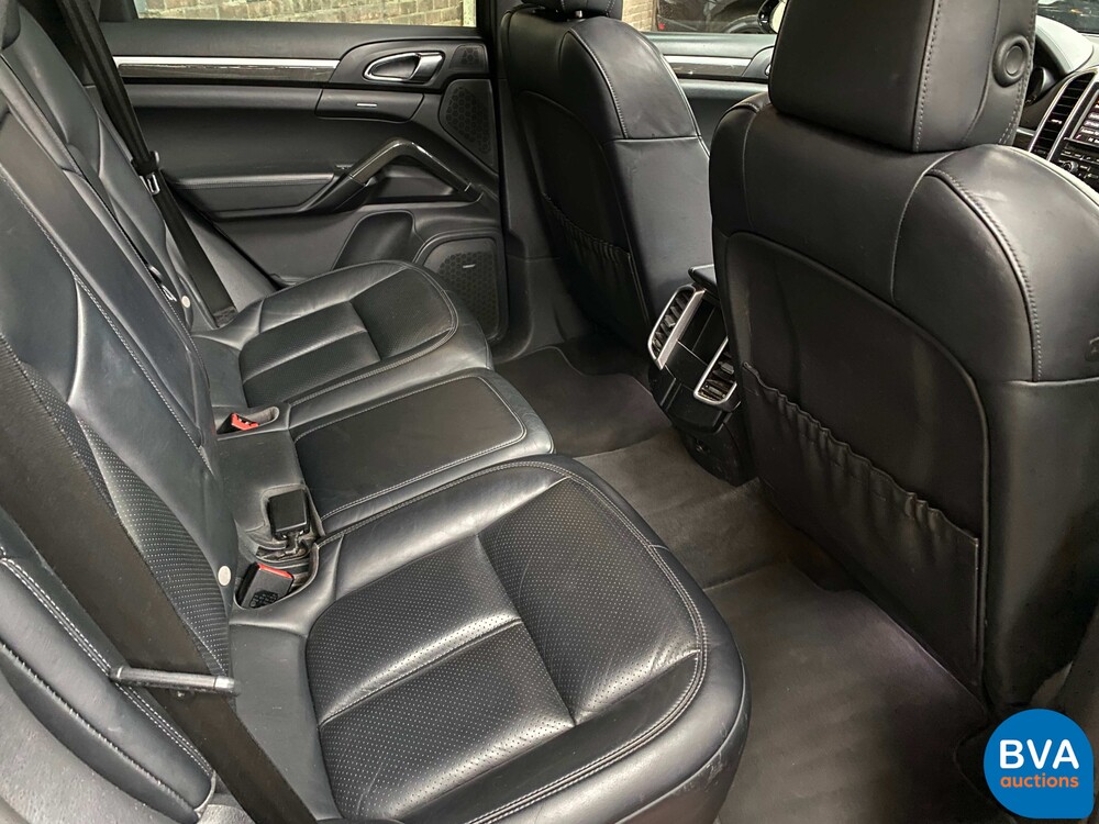 Porsche Cayenne 3.0 S E-Hybrid Sportchrono 462pk Plug-In Hybrid 2015 -Original NL-, 6-ZGG-67.