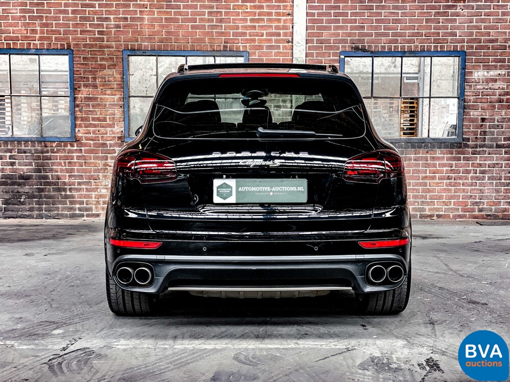 Porsche Cayenne 3.0 S E-Hybrid Sportchrono 462pk Plug-In Hybrid 2015 -Original NL-, 6-ZGG-67.