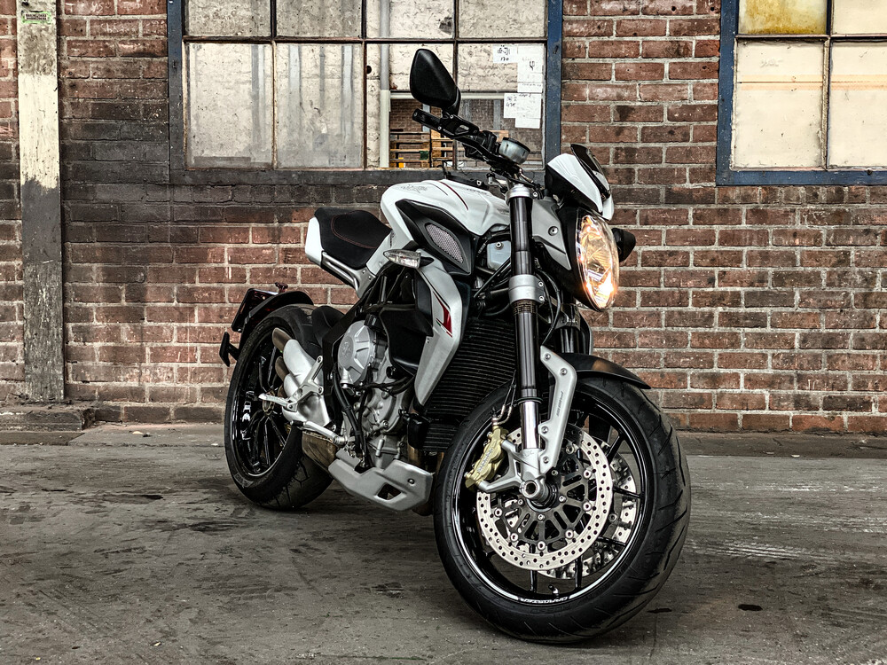 MV Agusta Brutale 800 Dragster ABS 2014 Motor, 12-MN-XD.