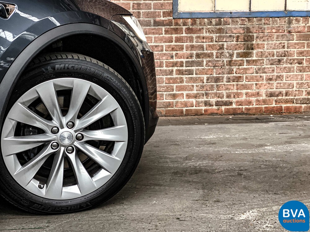 Tesla Model X 100D 417pk 2017 -Original NL-, RD-274-F.