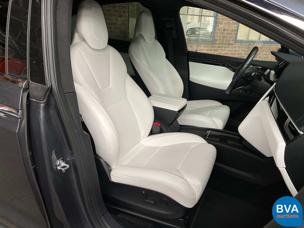 Tesla Model X 100D 417pk 2017 -Original NL-, RD-274-F.