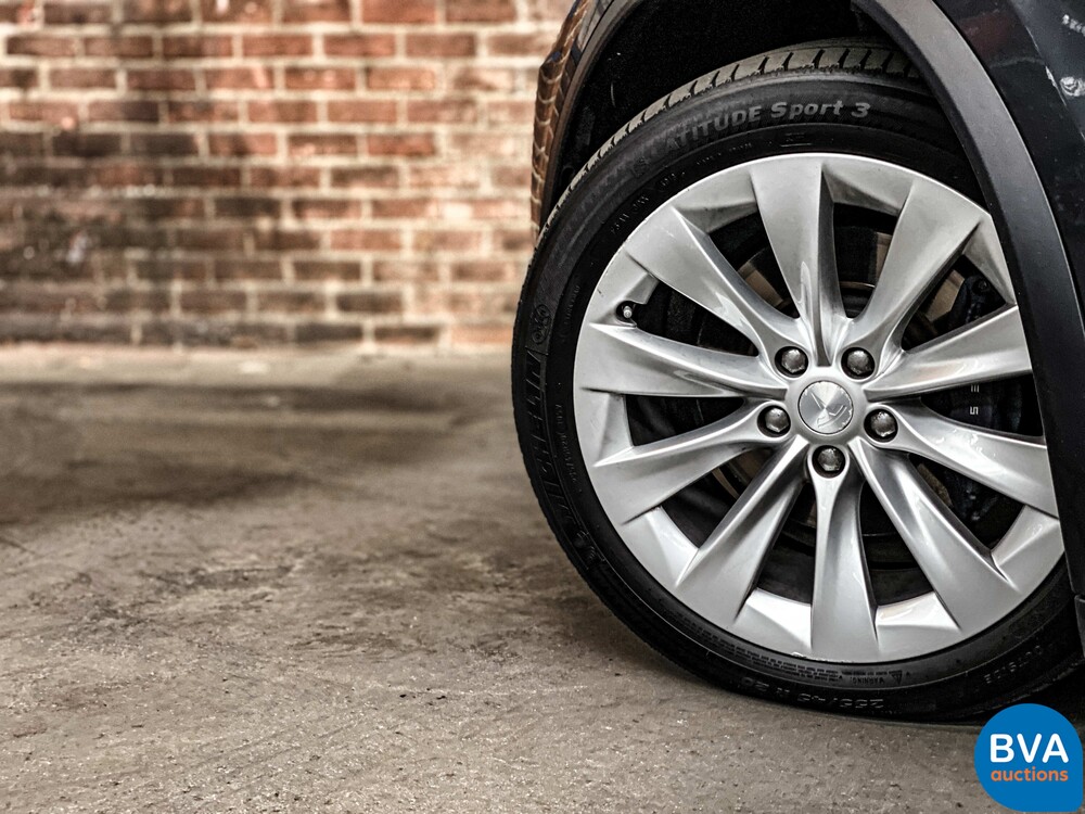 Tesla Model X 100D 417pk 2017 -Original NL-, RD-274-F.