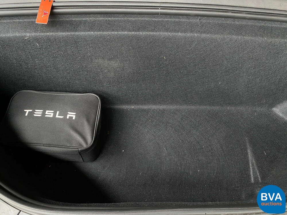 Tesla Model X 100D 417pk 2017 -Original NL-, RD-274-F.