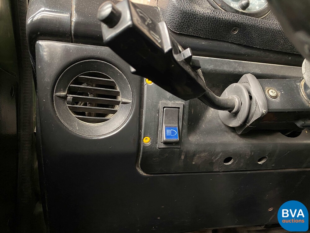 Mercedes-Benz 300GD G-Klasse 88PS 1981.