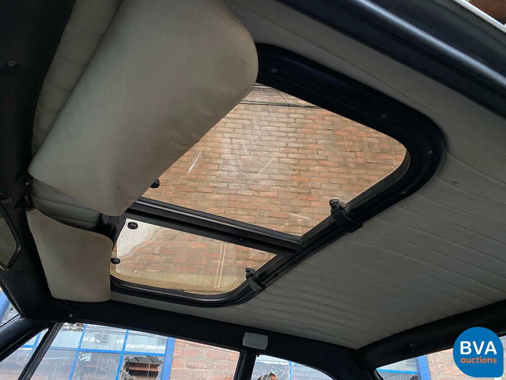 Peugeot 504 Coupe 2.0 Inj. -Original NL-1972, 85-RZ-70.