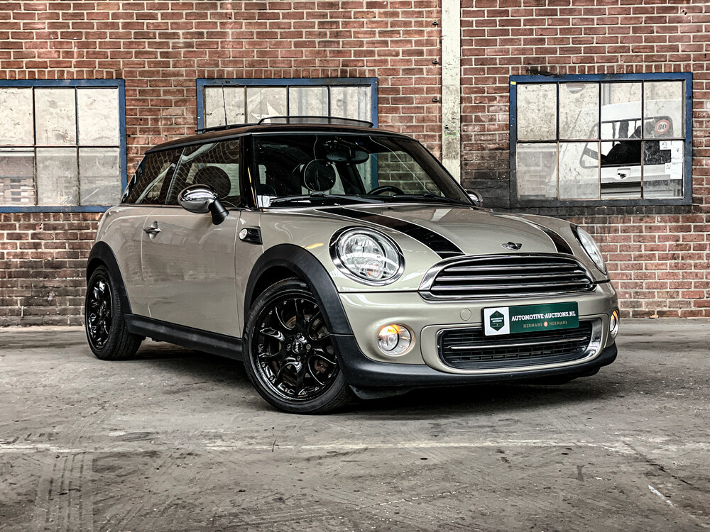 Mini-Cooper 1.6 10 Jahre II 122PS 2011 -Org NL-, 39-PSB-6.