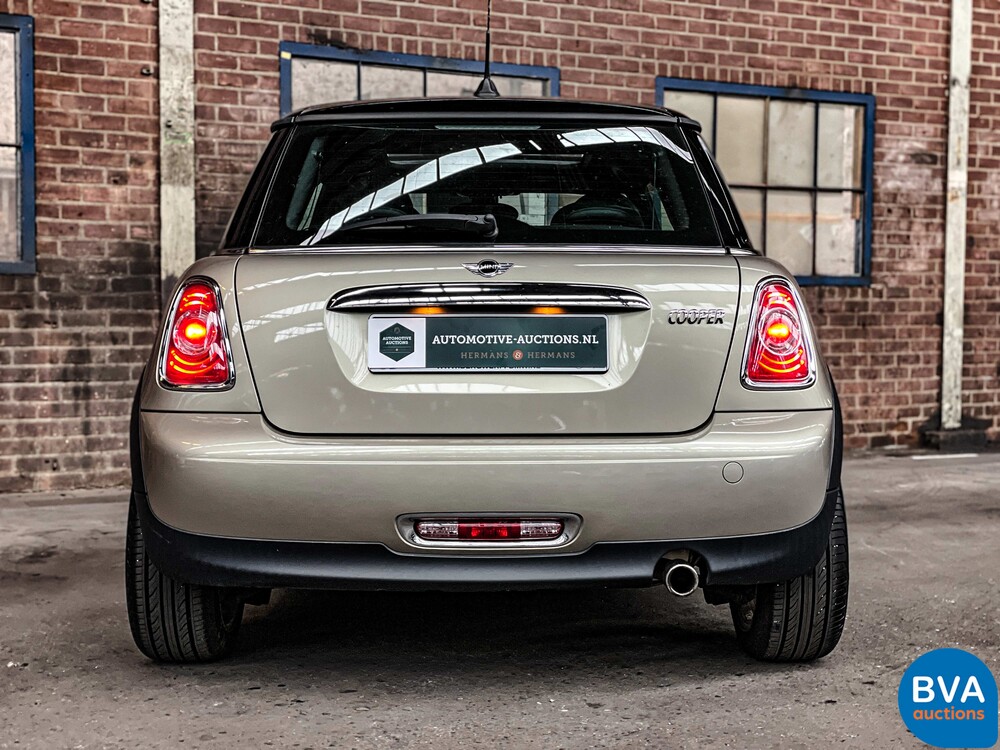 Mini-Cooper 1.6 10 Jahre II 122PS 2011 -Org NL-, 39-PSB-6.