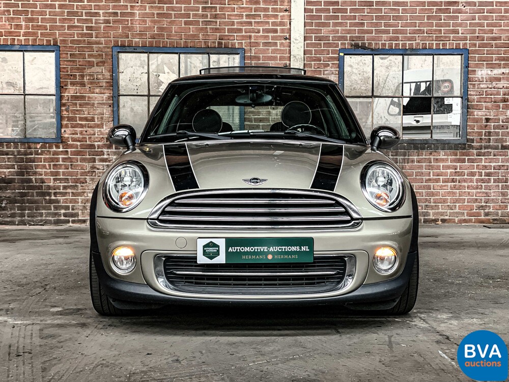 Mini-Cooper 1.6 10 Jahre II 122PS 2011 -Org NL-, 39-PSB-6.
