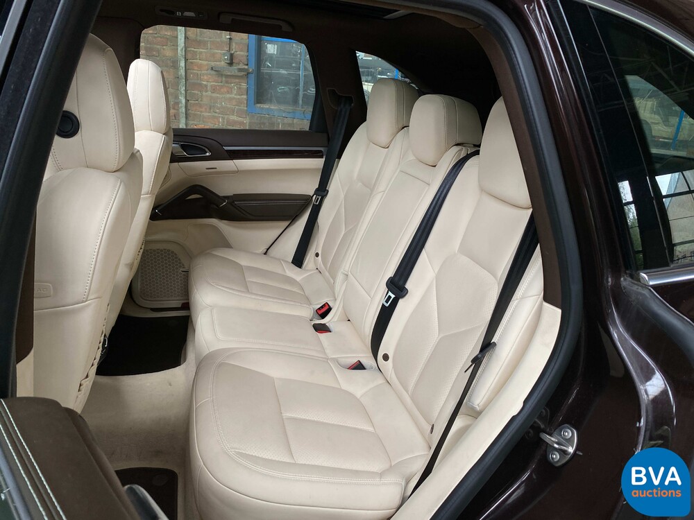 Porsche Cayenne 3.0 S E-Hybrid 462pk Plug-In Hybrid 2015 -Original NL-, GK-506-R.