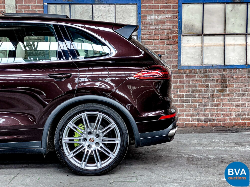 Porsche Cayenne 3.0 S E-Hybrid 462pk Plug-In Hybrid 2015 -Original NL-, GK-506-R.