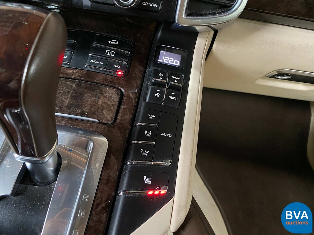 Porsche Cayenne 3.0 S E-Hybrid 462pk Plug-In Hybrid 2015 -Original NL-, GK-506-R.