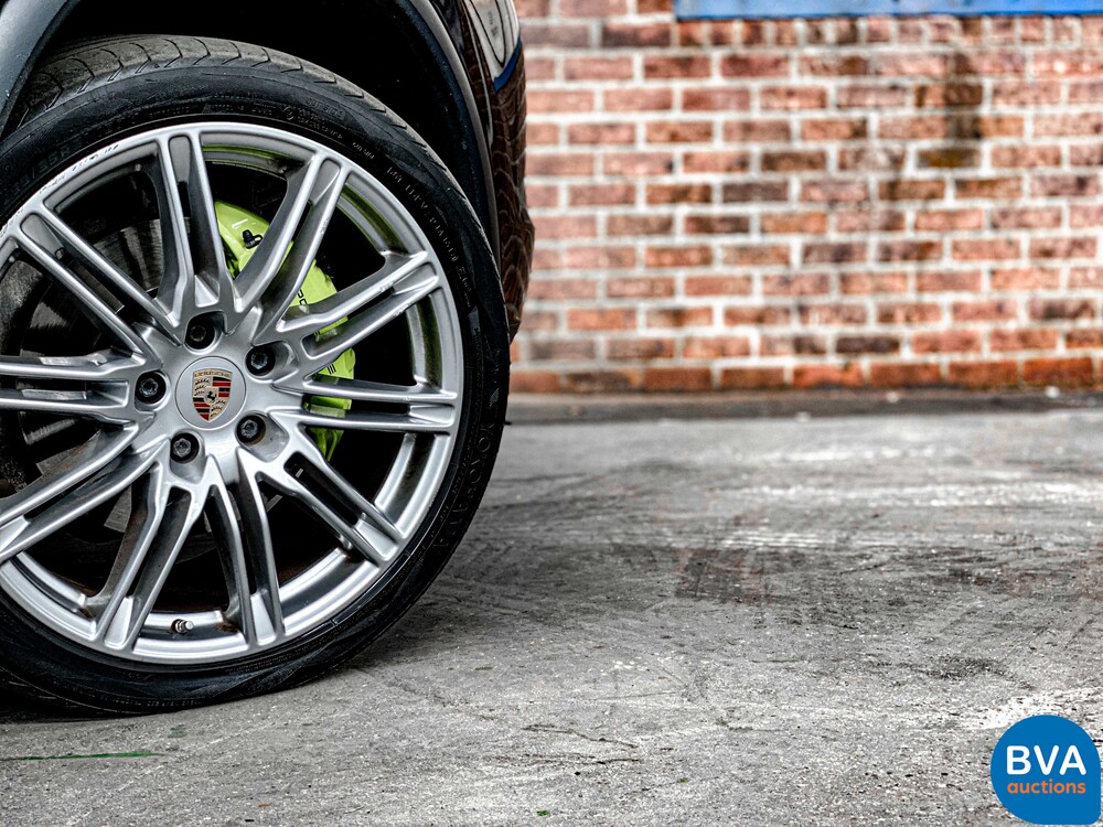 Porsche Cayenne 3.0 S E-Hybrid 462pk Plug-In Hybrid 2015 -Original NL-, GK-506-R.
