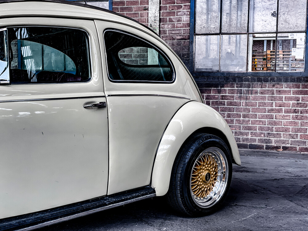 Volkswagen Käfer 1600 Ovales Faltdach.