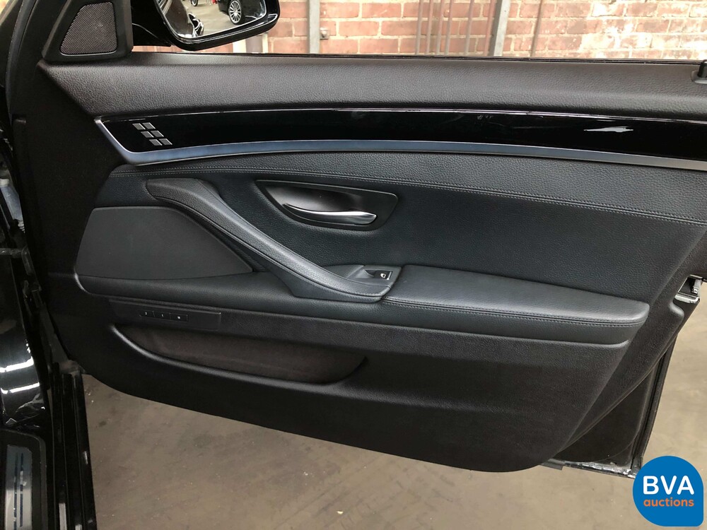 BMW Alpina B5 F10 Triple Black 507pk 700Nm 2011, NL Zulassung.