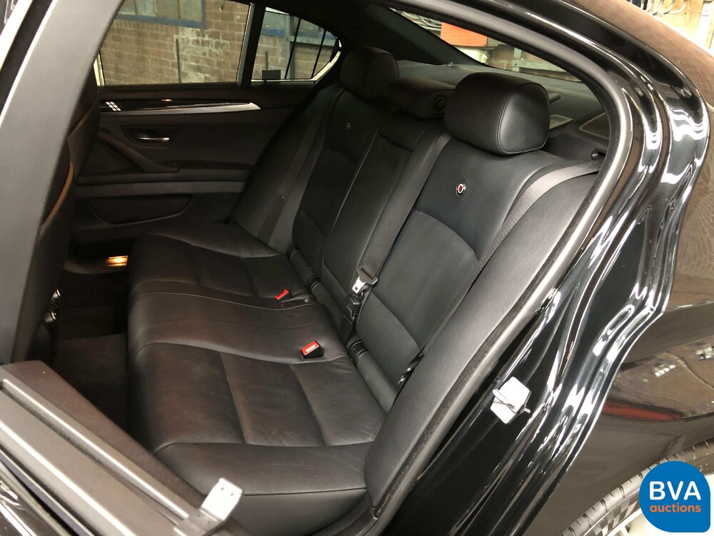 BMW Alpina B5 F10 Triple Black 507pk 700Nm 2011, NL Zulassung.
