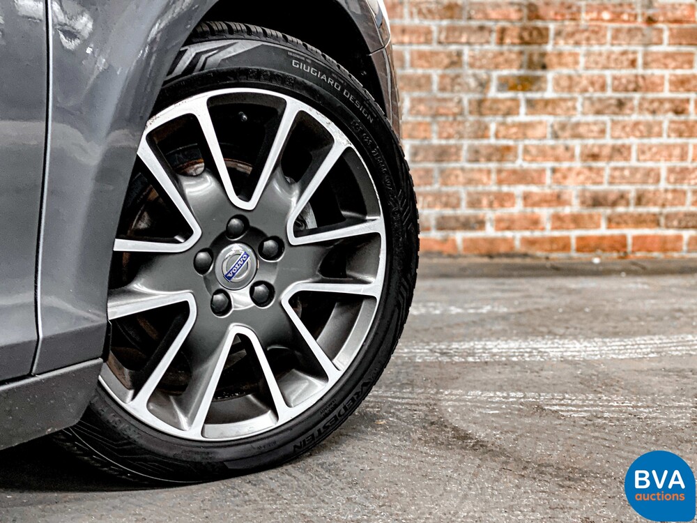 Volvo V40 2.0 D2 Nordic+ Facelift, PK-783-J.