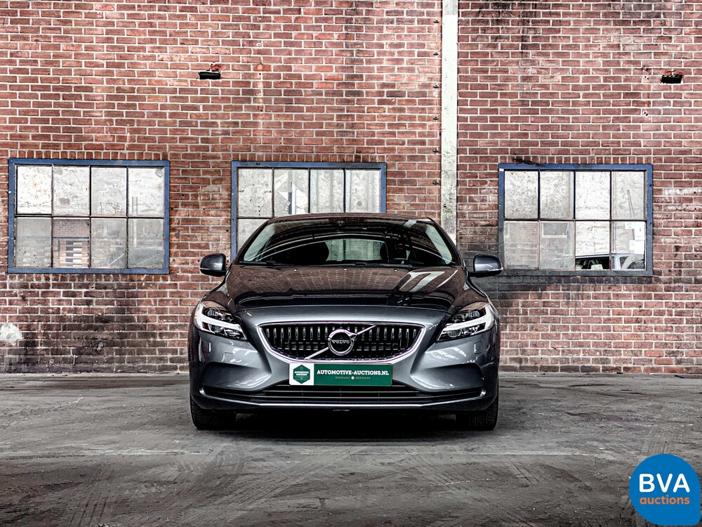 Volvo V40 2.0 D2 Nordic+ Facelift, PK-783-J.